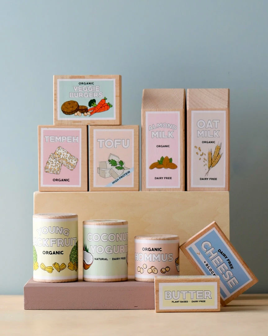 Clever Coconuts *New* 10-Piece Vegan Food Set 3 Clever Coconuts *New* 10-Piece Vegan Food Set