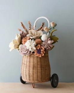 Odin Parker Luggy Basket With Flowers