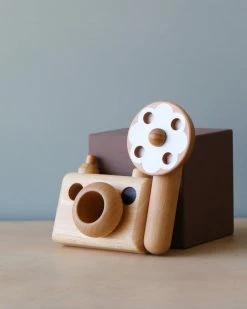 Father's Factory Father’s Factory | 35mm Vintage Style Camera With Flash