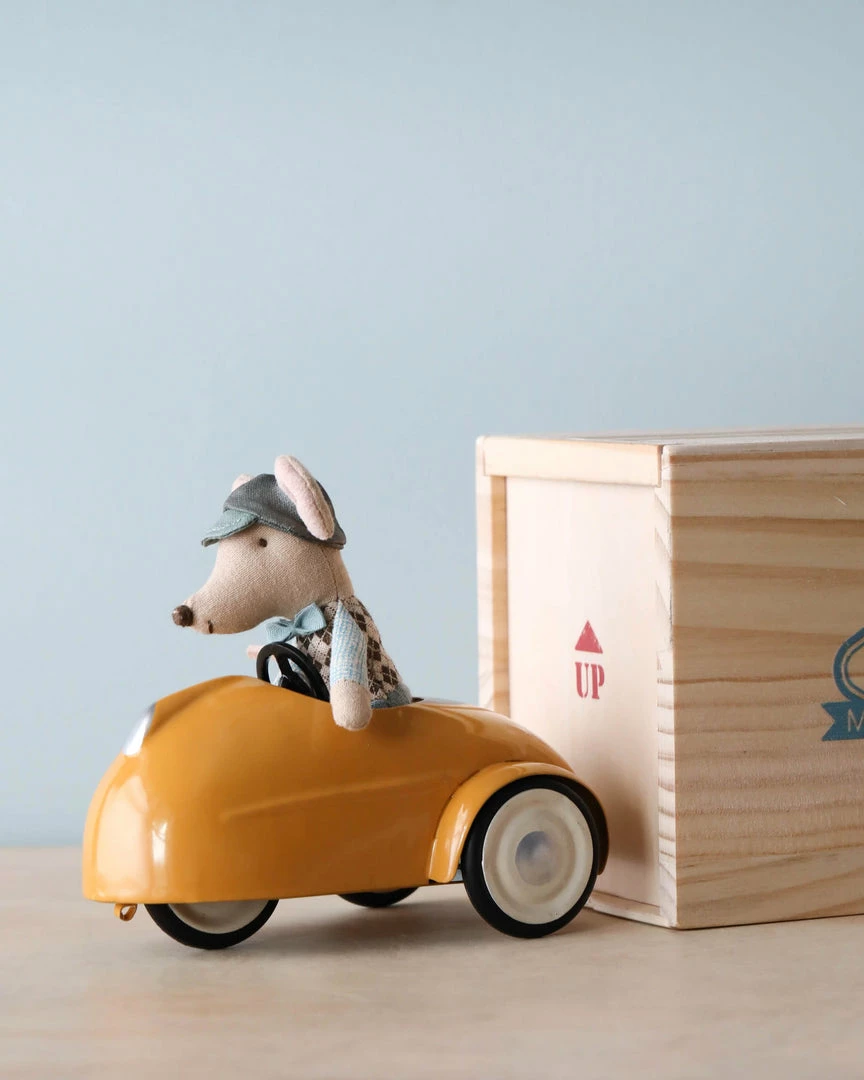 Maileg Mouse Car With Garage *New* 3 Maileg Mouse Car With Garage *New*