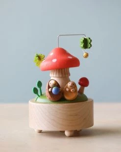 Wooderful Life Mini Wooden Mushroom & Hedgehogs Music Box