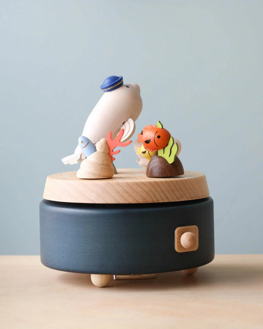 Wooderful Life Wooden Beluga Music Box *New* 4 Wooderful Life Wooden Beluga Music Box *New*