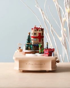 Wooderful Life Christmas City Music Box *New*