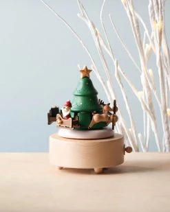 Wooderful Life Santa & Reindeer Music Box *New*