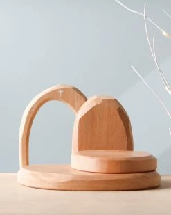 Gnezdo Handmade Wooden Peg Dolls Nativity Scene