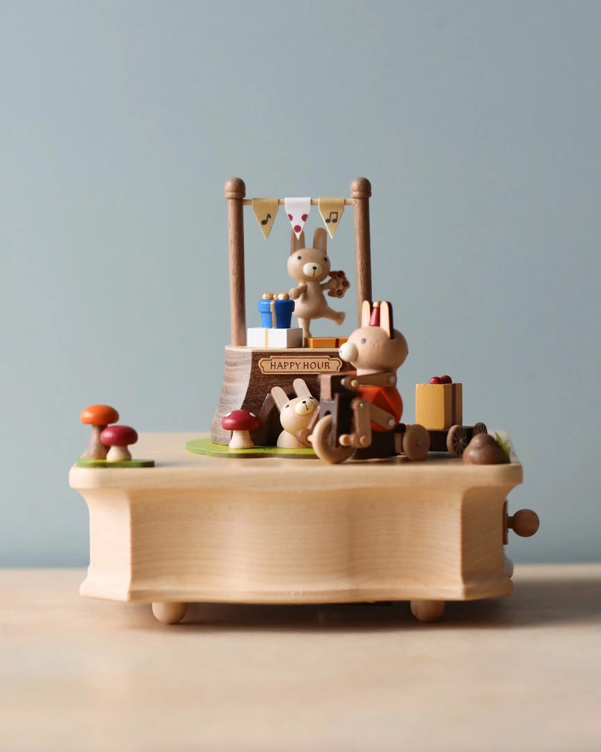 Wooderful Life Wooden Bunny Music Box *New* 3 Wooderful Life Wooden Bunny Music Box *New*