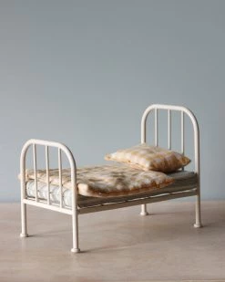 Maileg Miniature Bed *New*