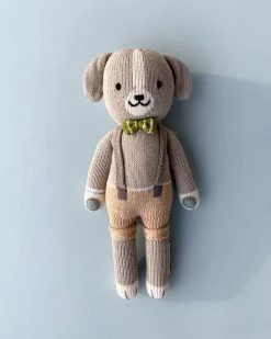 Cuddle + Kind Noah The Dog