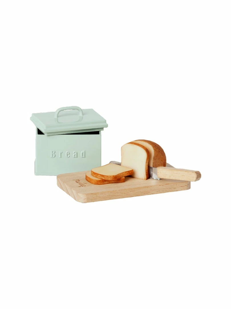 *New* Maileg | Miniature Bread Box 4 *New* Maileg | Miniature Bread Box