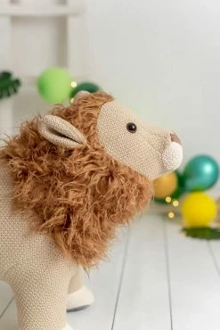 Odin Parker Oversized Lion *New*