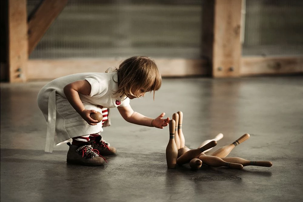 Wooden Story Wooden Bowling Set (ships In Approximately One Week) *New* 5 Wooden Story Wooden Bowling Set (ships In Approximately One Week) *New*