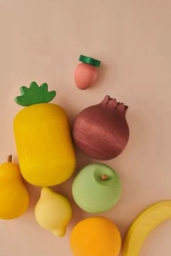 Raduga Grez Handmade Painted Wooden Fruits *New*